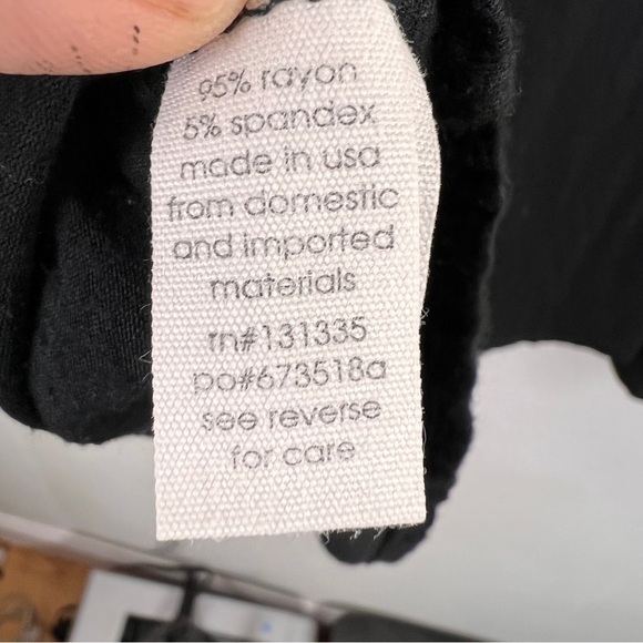 SOCIALITE Black Mock Turtleneck asymmetrical Tunic. sleeveless. 95% Rayon - Picture 6 of 7